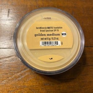 bareMinerals MATTE Foundation Broad Spectrum SPF 15